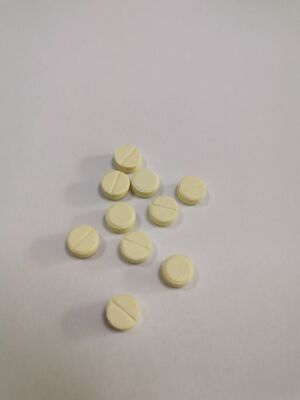 GS-441524 구강 투여 20mg 40mg 50mg 60mg 포유류 항 바이러스 공식이있는 고양이에서 FIP를 위해
